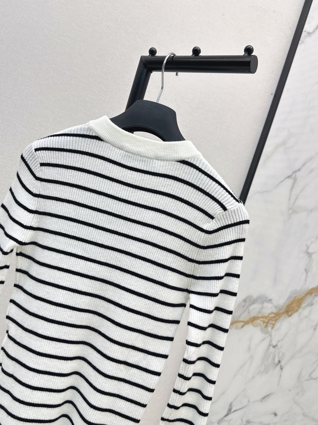 CD 25fw knitted sweater