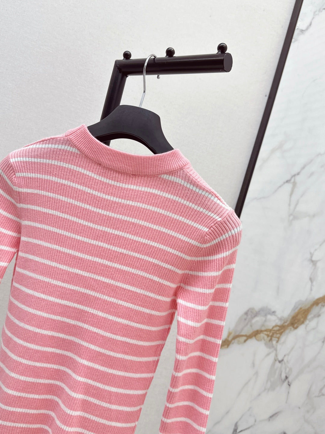 CD 25fw knitted sweater