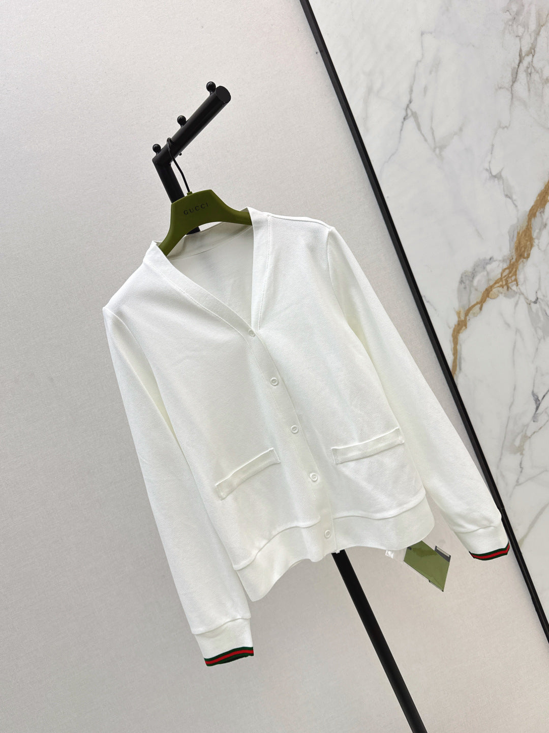 Guc 25fw cardigan