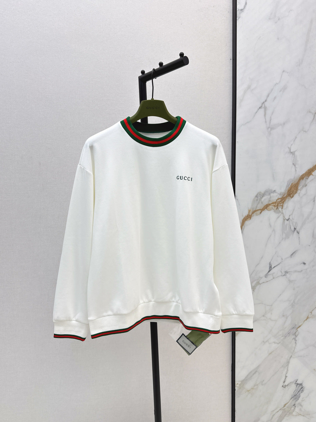 Guc 25fw sweatshirt