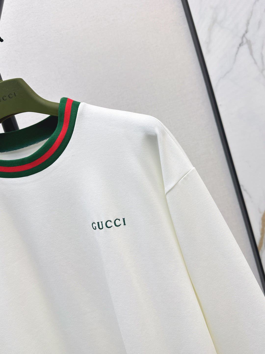 Guc 25fw sweatshirt