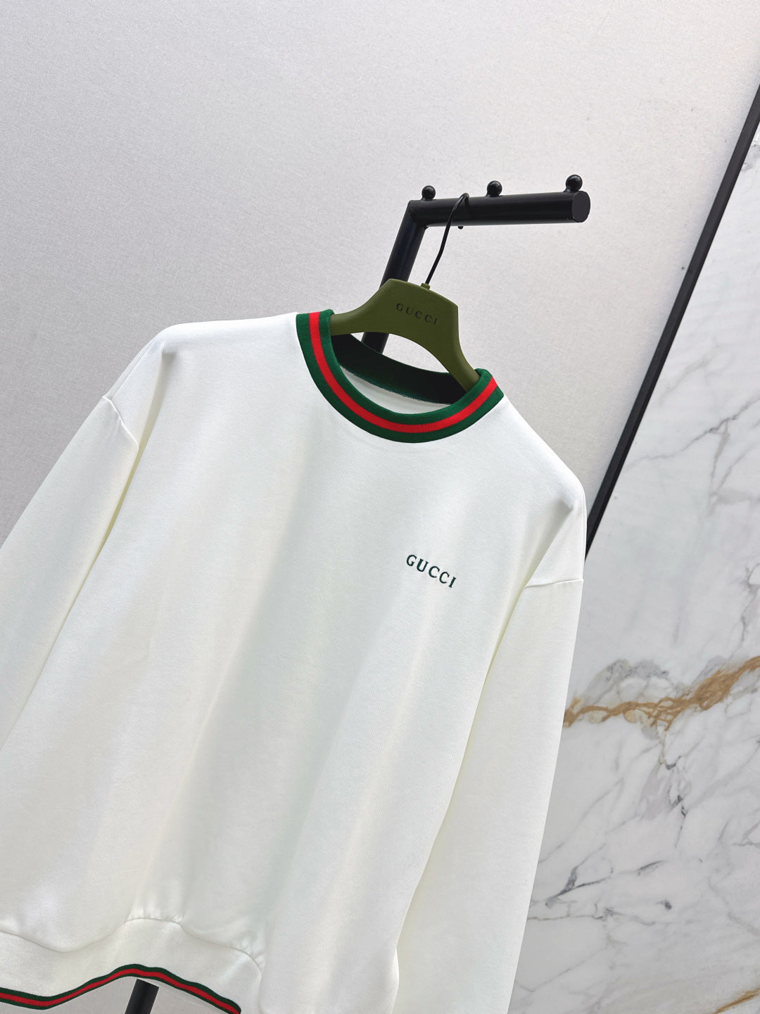 Guc 25fw sweatshirt