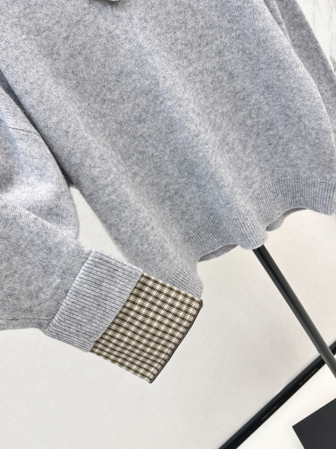Brune 25fw knitted sweater