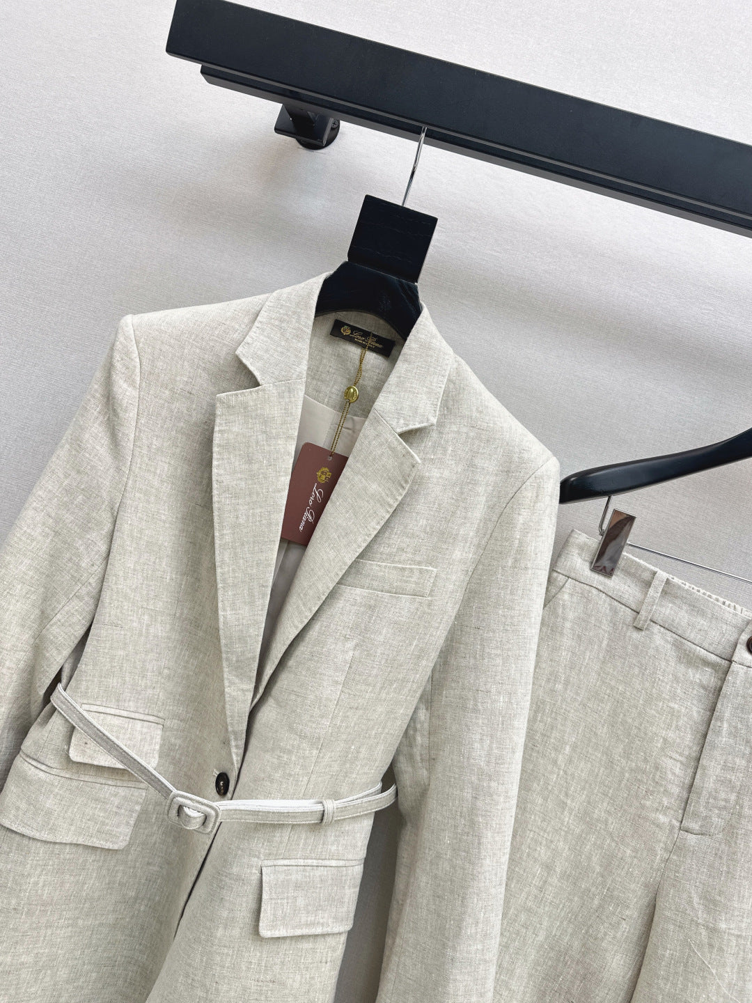 Loro 25fw linen suit