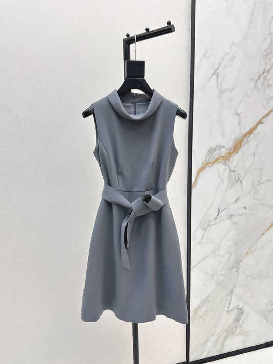 CD 25fw sleeveless dress