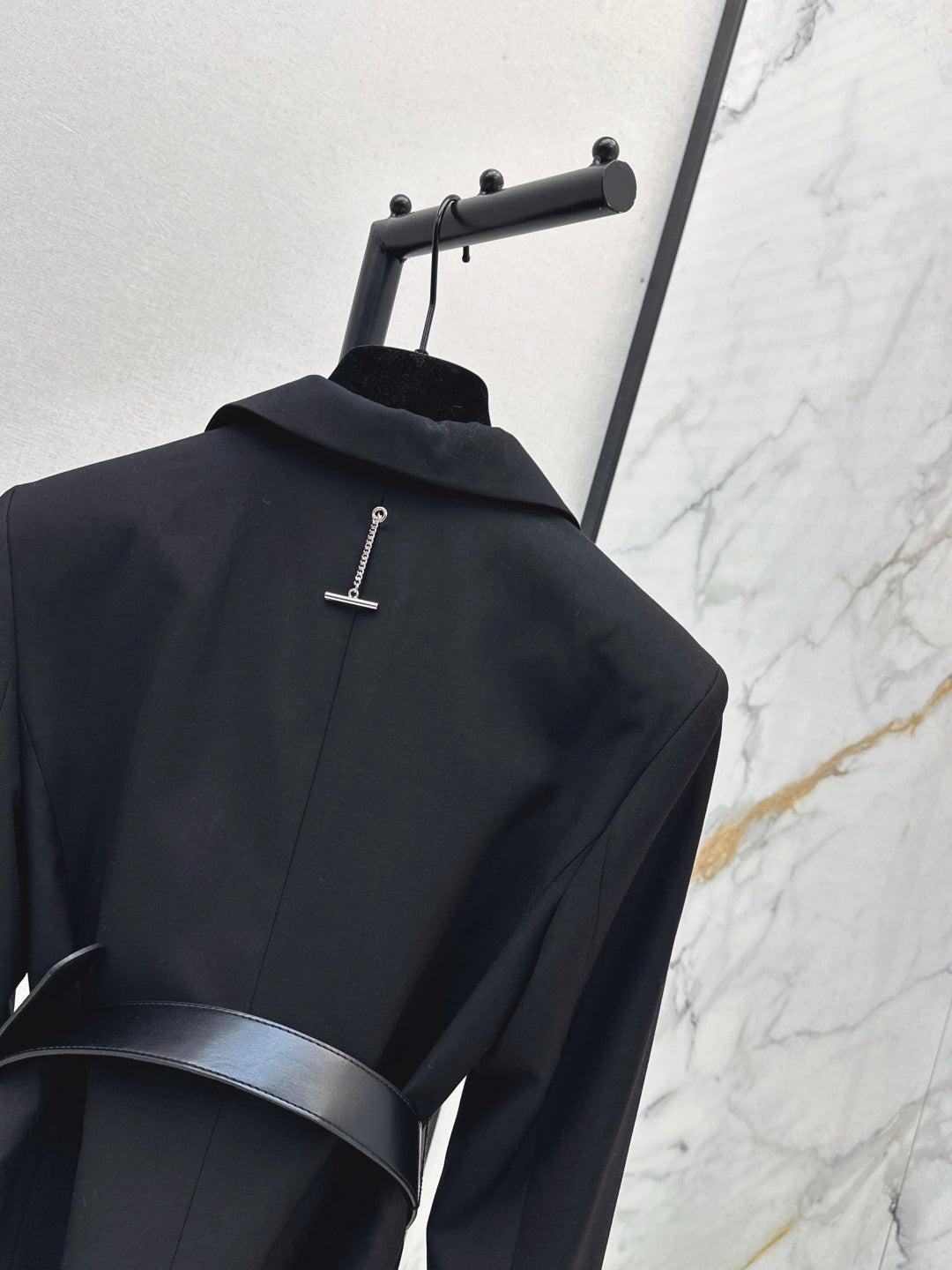 Queen 25fw blazer