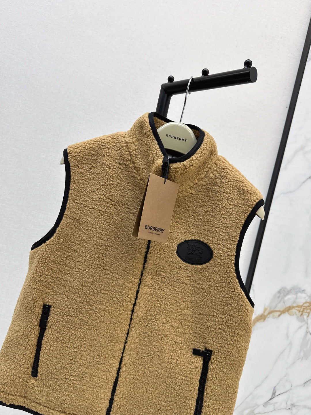 Bur 25fw polar fleece vest