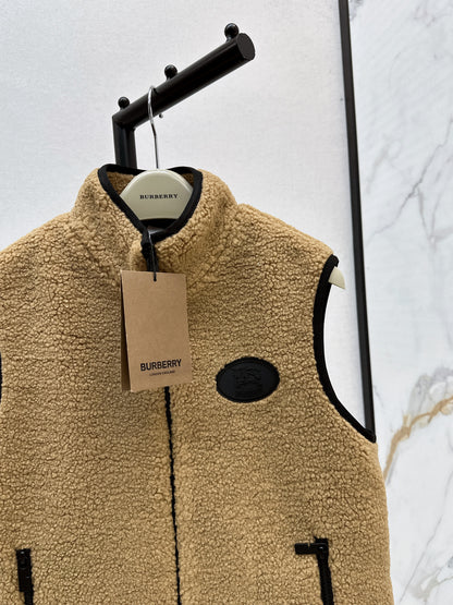 Bur 25fw polar fleece vest