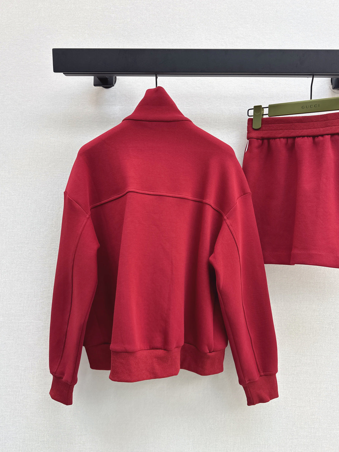 Guc 25fw suit