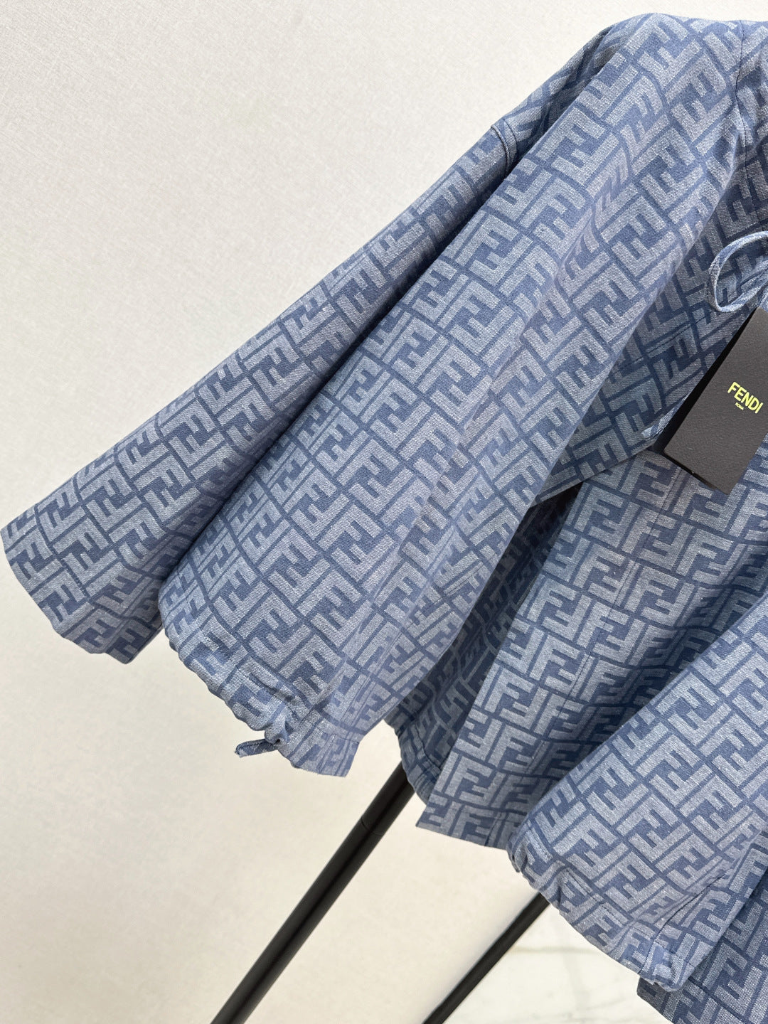 Fend 25fw printed cape jacket