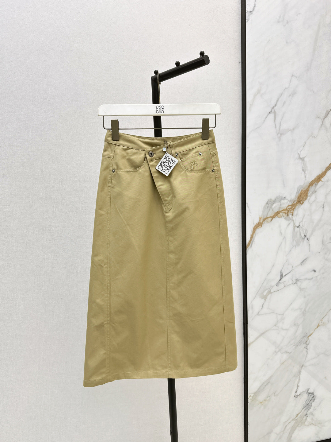Loe 25fw skirt