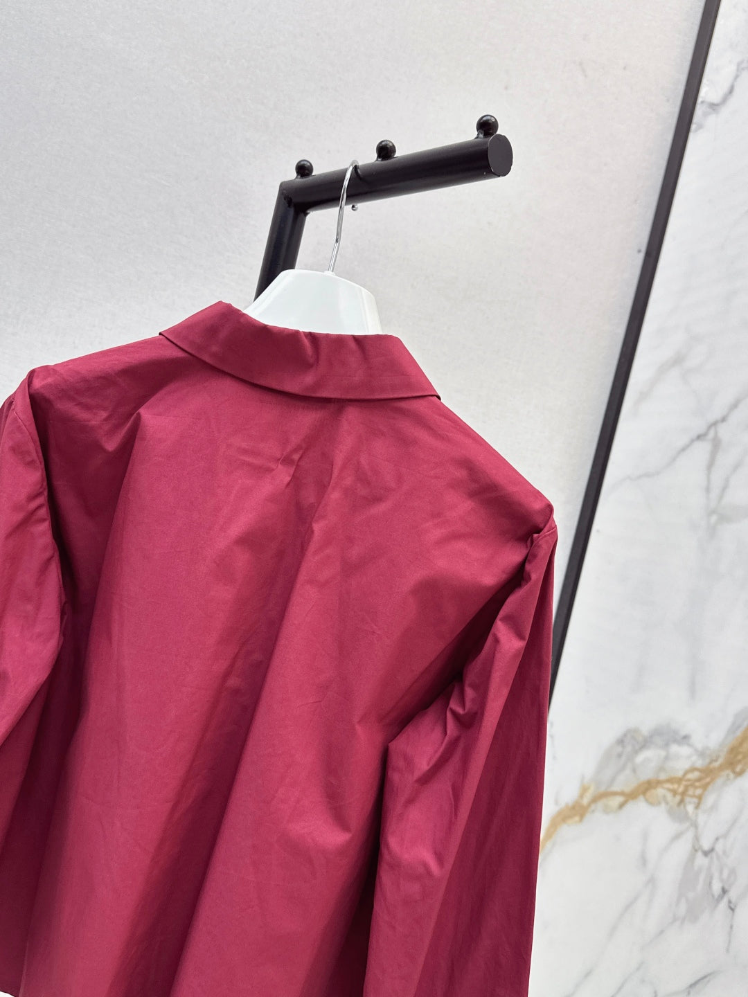 Loe 25fw embroidered shirt