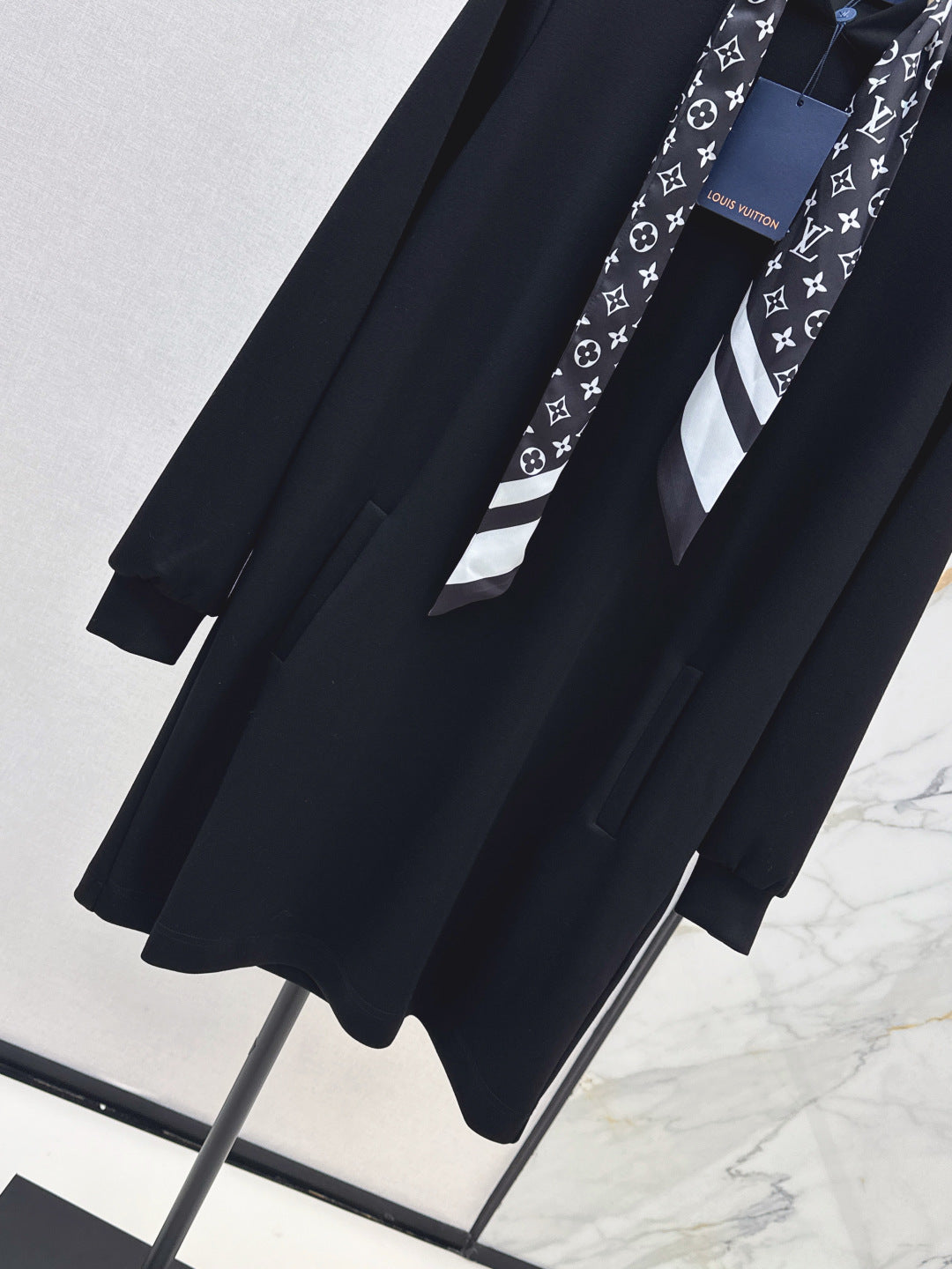 Louis 25fw scarf dress