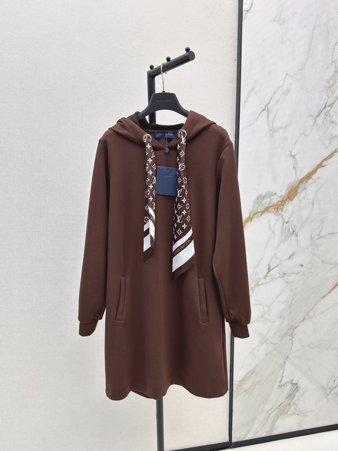 Louis 25fw scarf dress