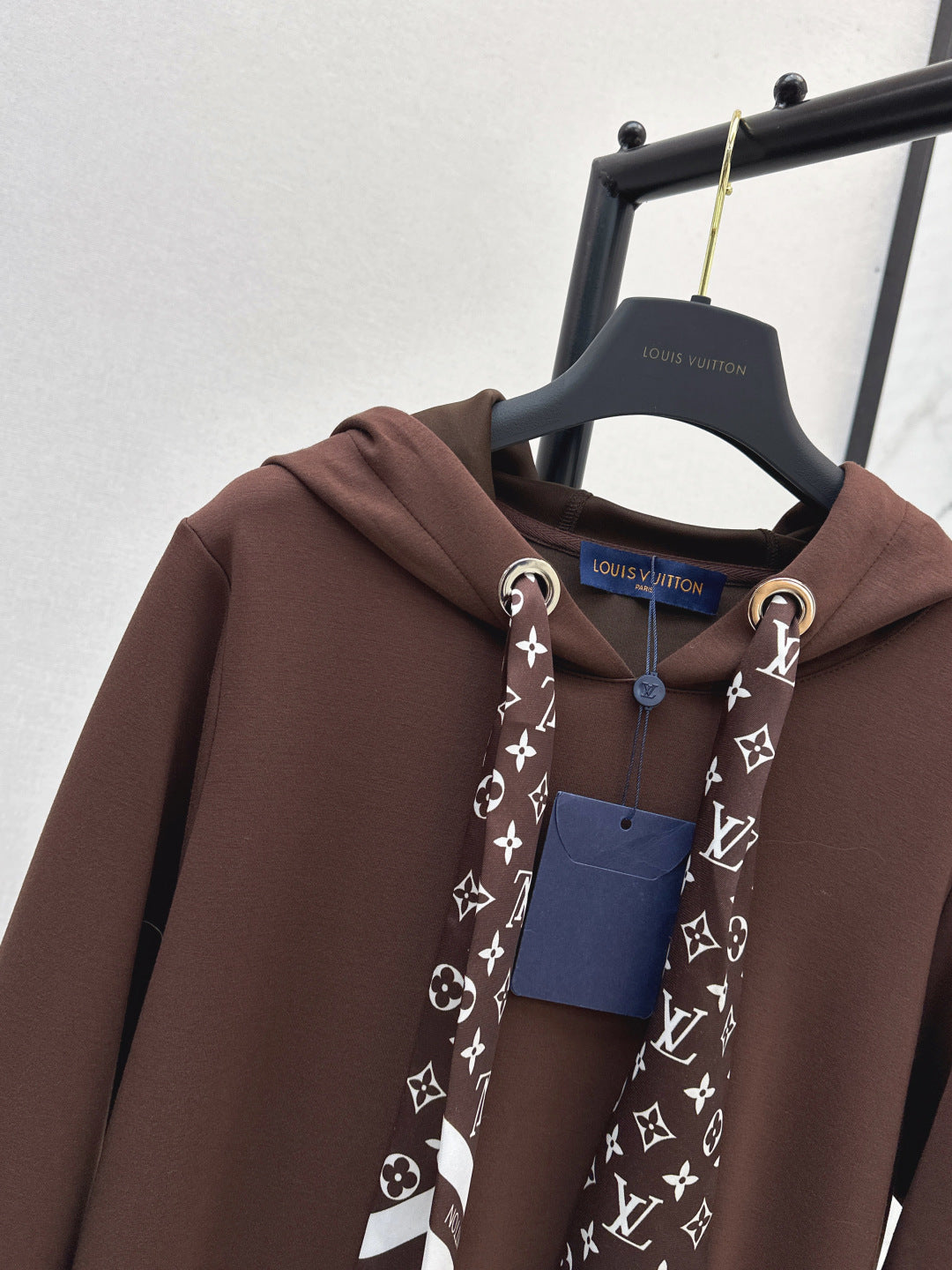 Louis 25fw scarf dress