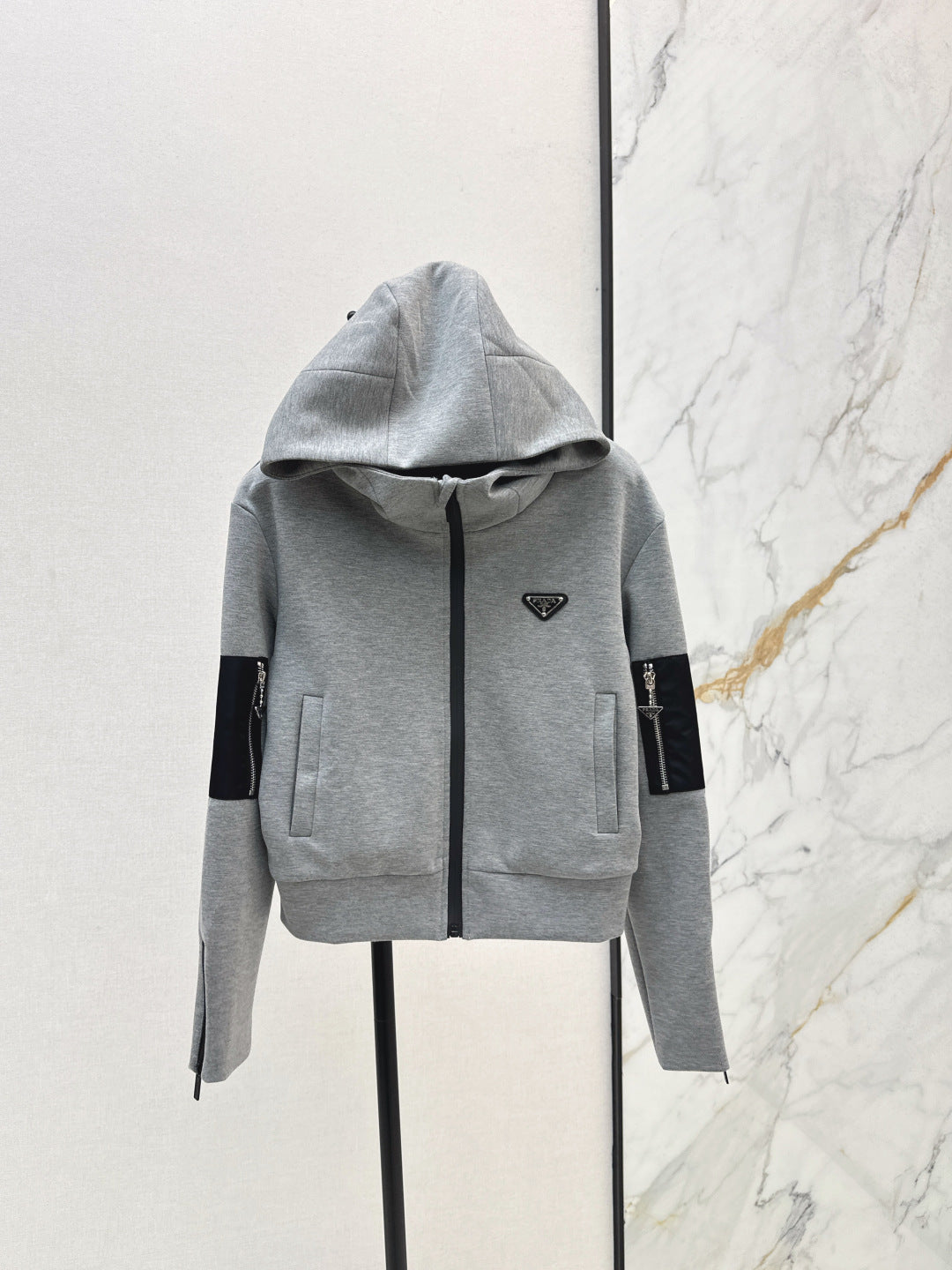 Pra 25fw hooded jacket