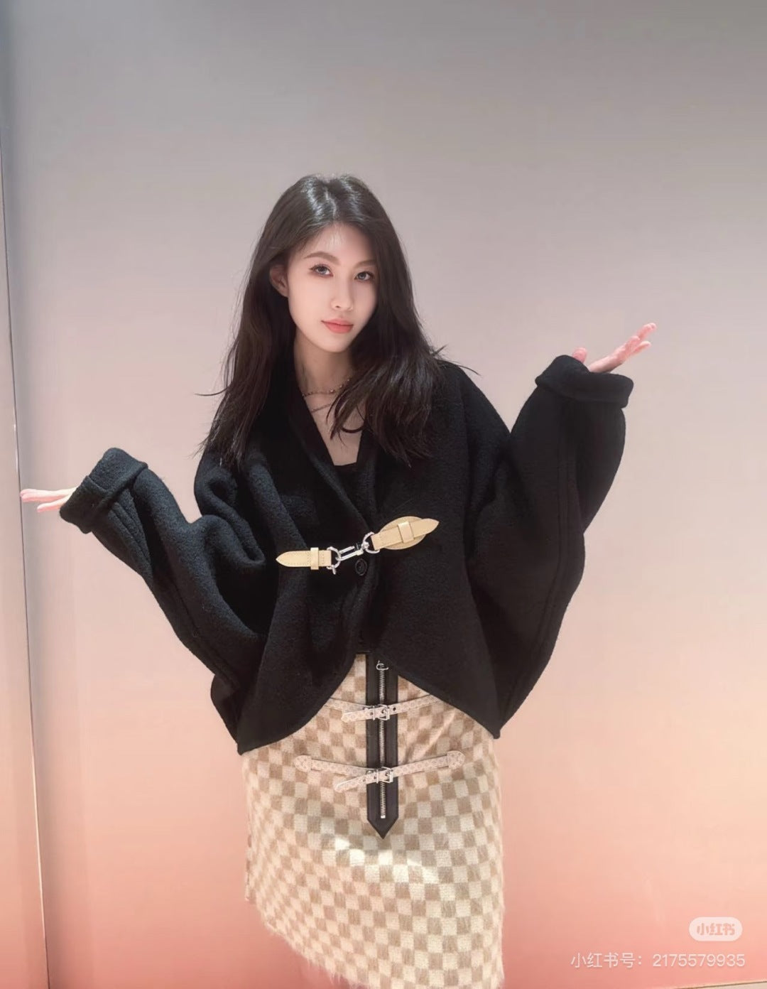 Louis 25fw cape jacket