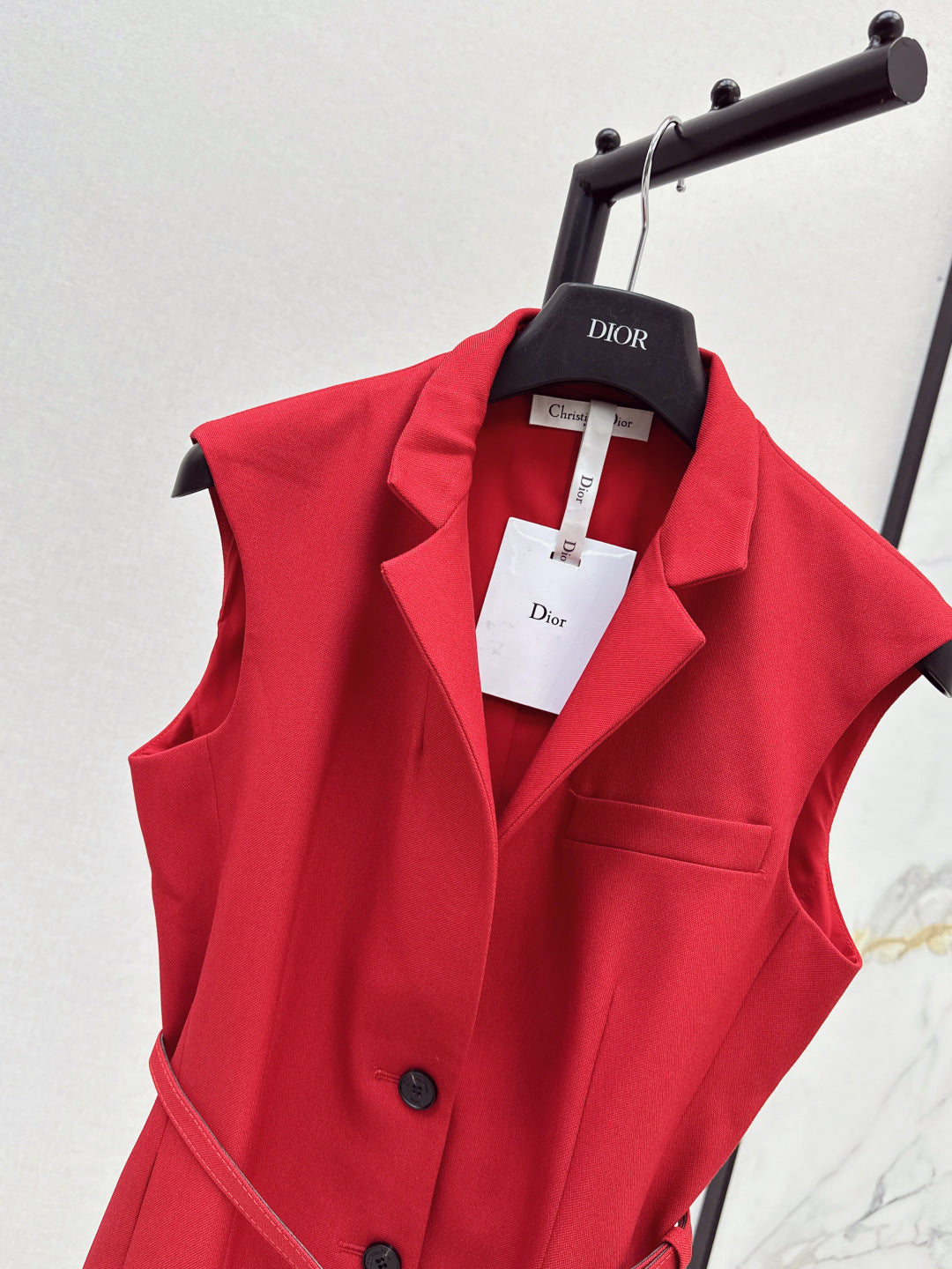 CD 25fw sleeveless dress