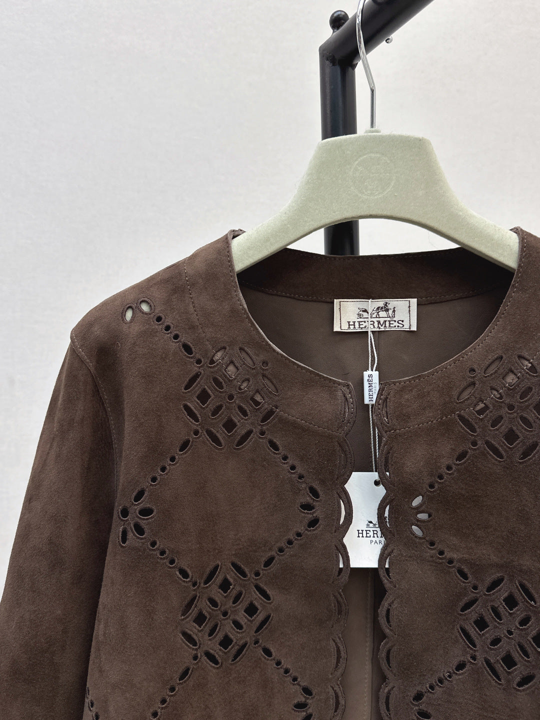 Herm 25fw embroidered suede jacket