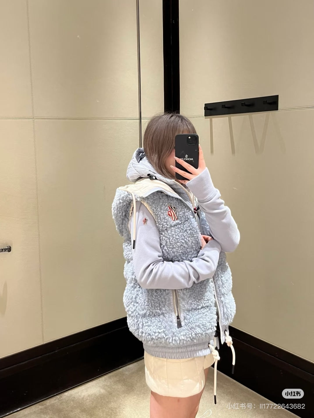 Mon 25fw down vest