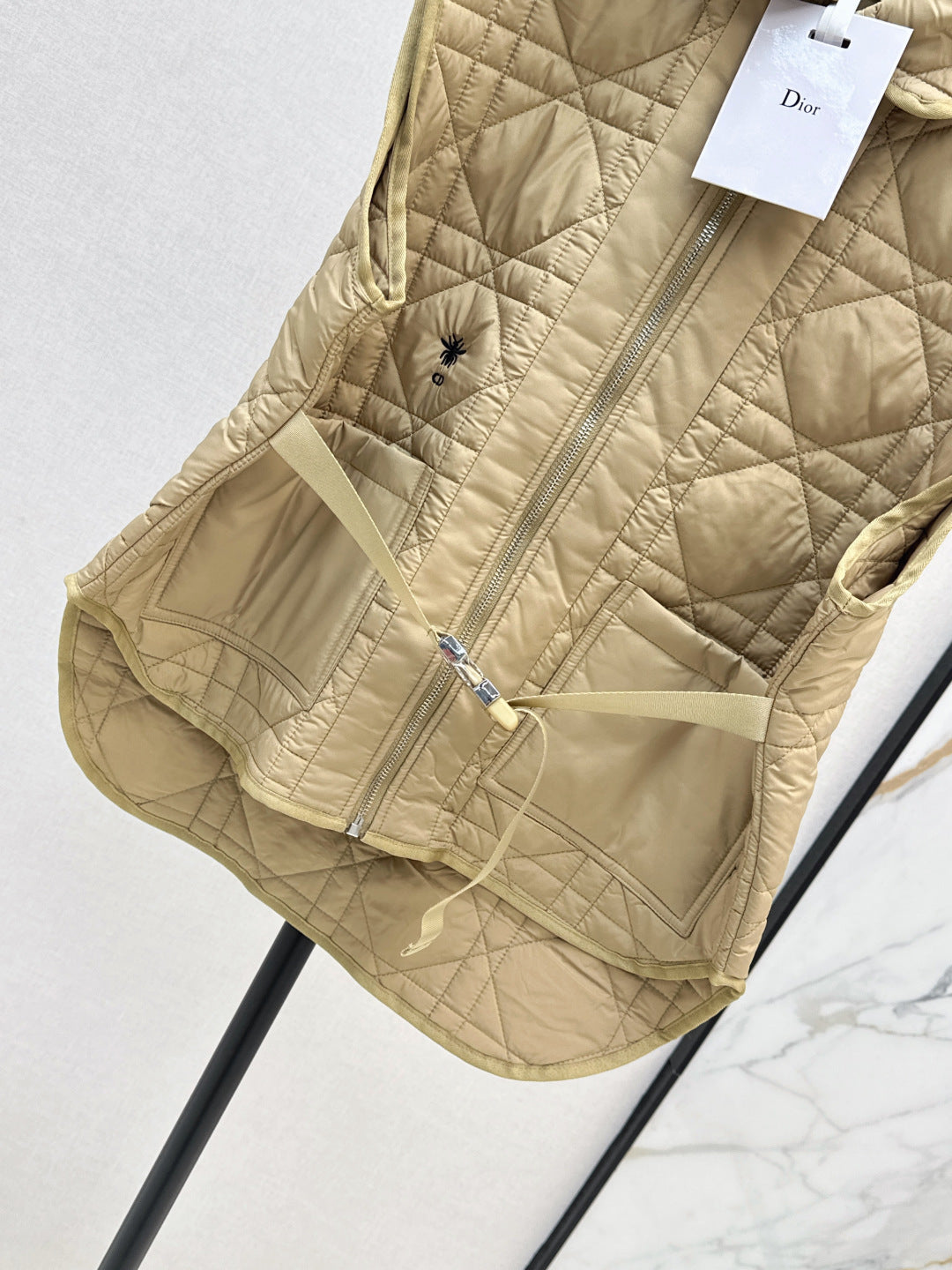CD 25fw padded vest
