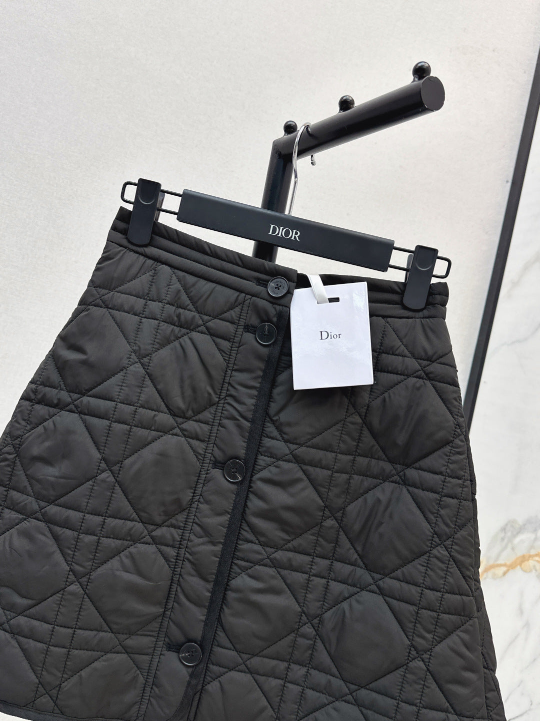 CD 25fw padded skirt
