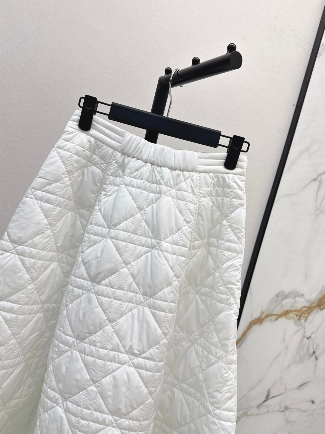 CD 25fw padded skirt