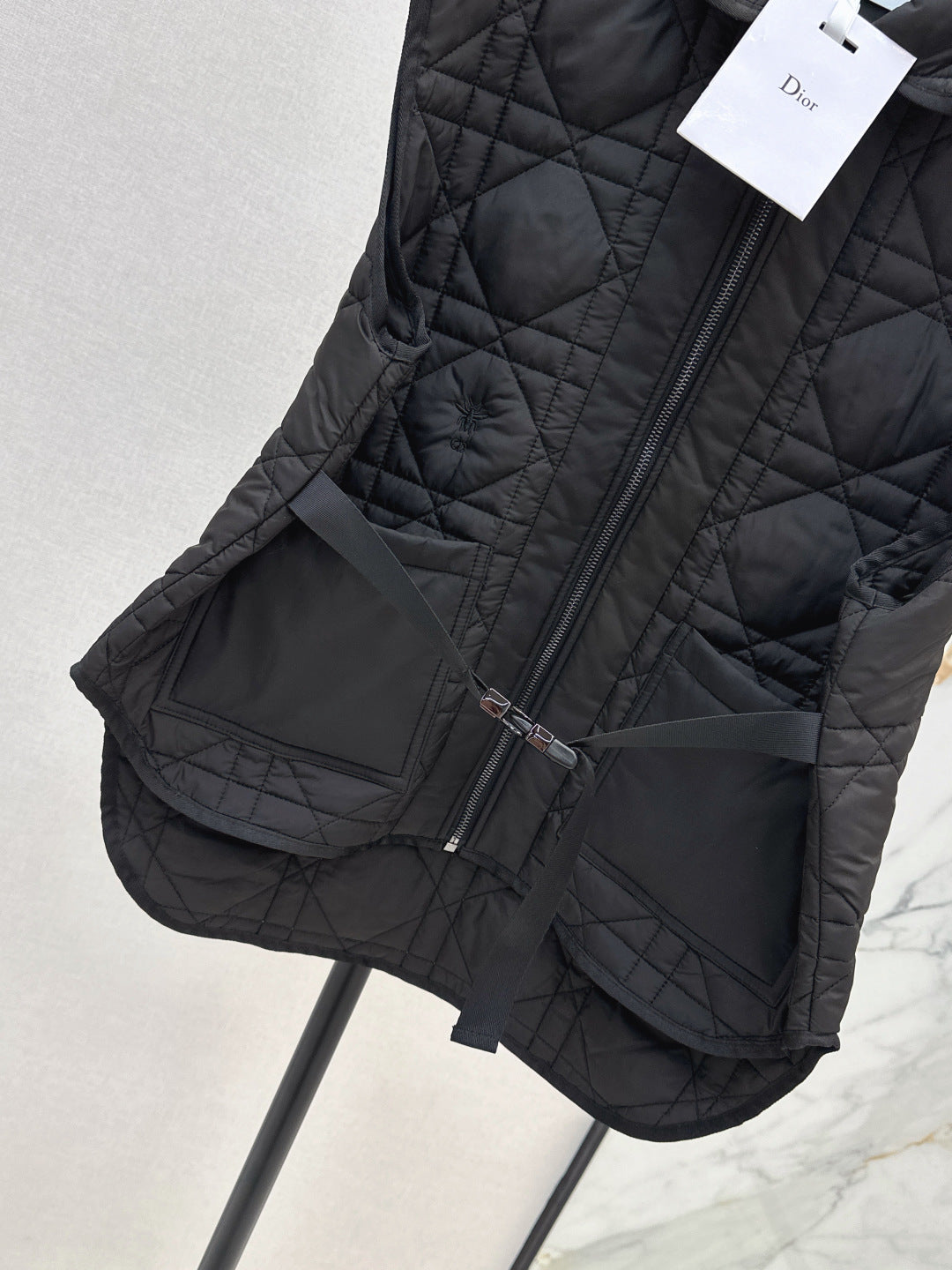 CD 25fw padded vest
