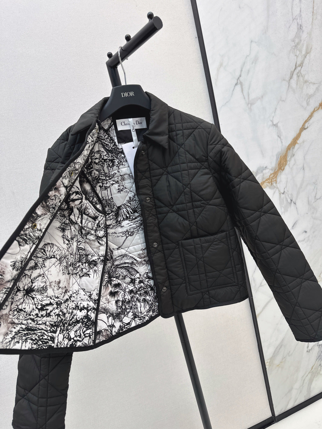 CD 25fw padded jacket