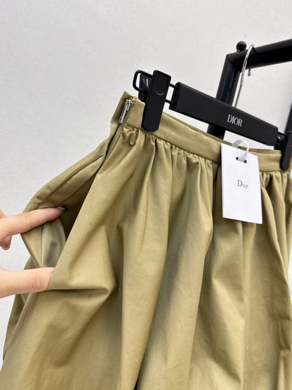 CD 25fw pleated skirt