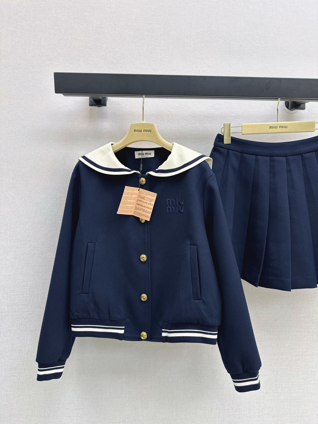 Miu 25fw navy suit