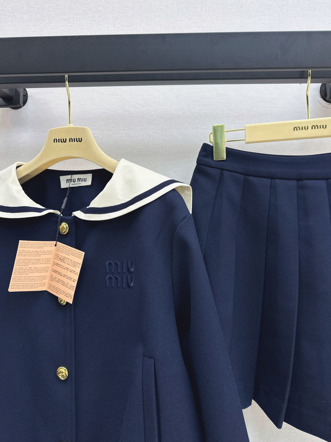 Miu 25fw navy suit