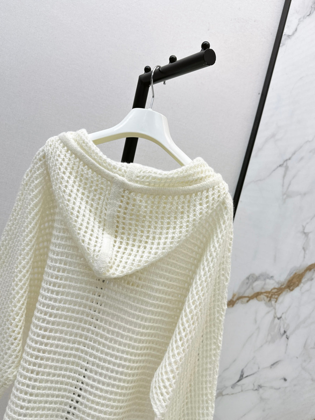 Loe 25fw hollow hoodie
