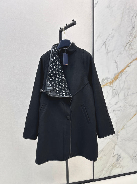 Louis 25fw reversible coat
