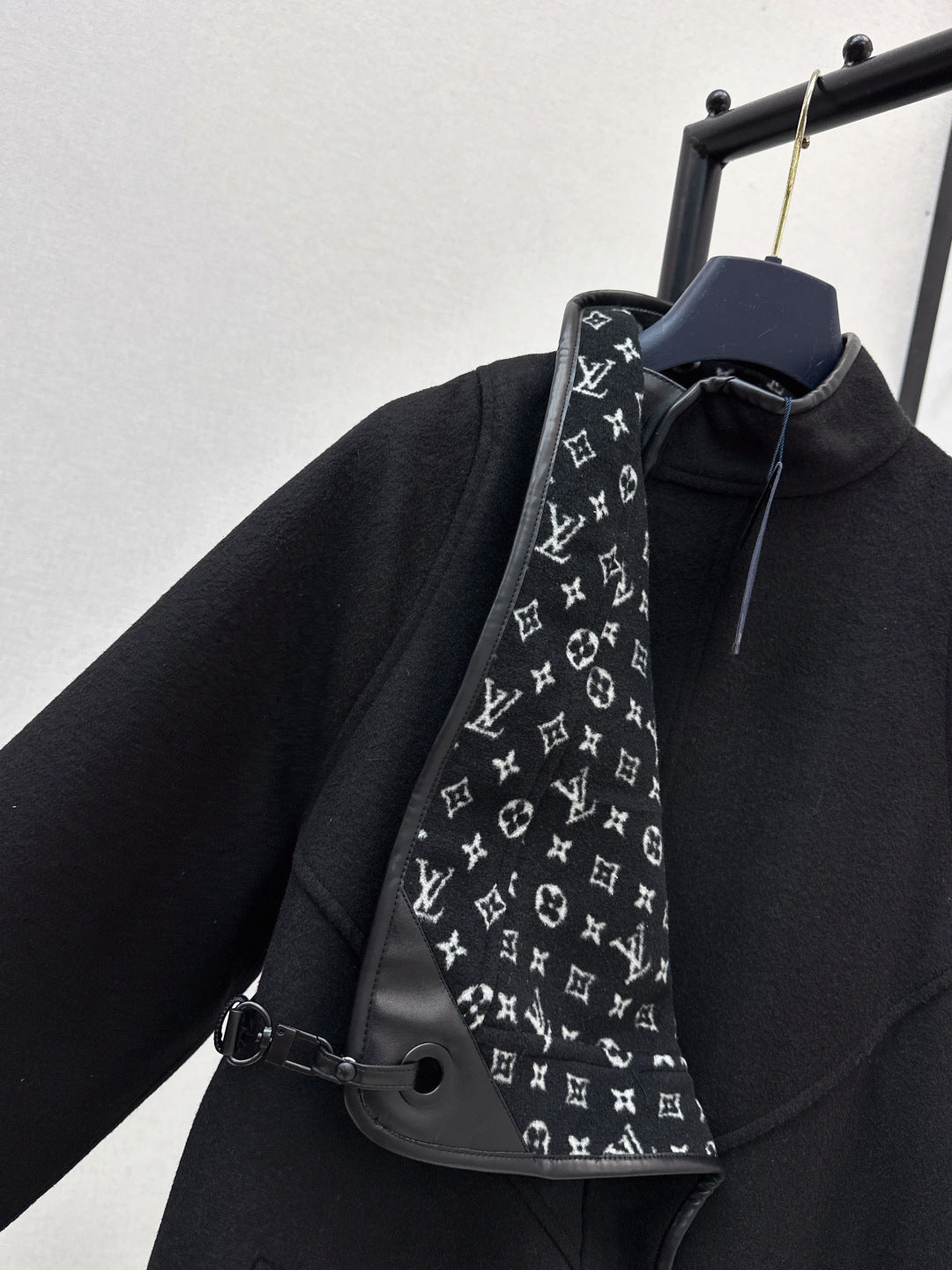 Louis 25fw reversible coat