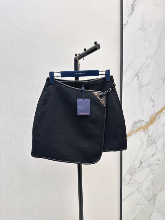 Louis 25fw reversible skirt
