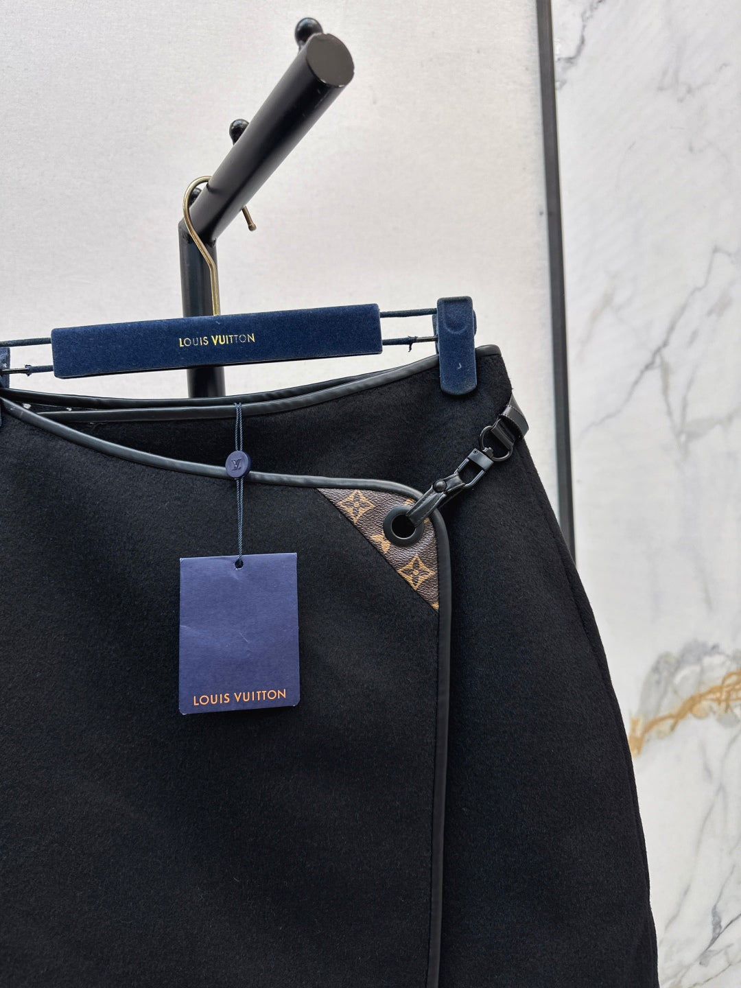 Louis 25fw reversible skirt