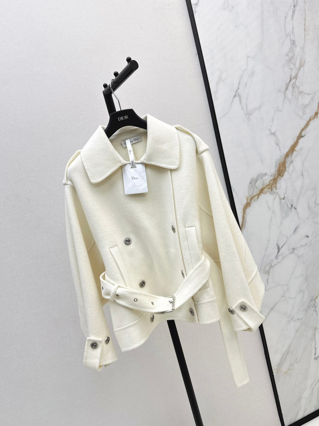 CD 25fw lapel coat