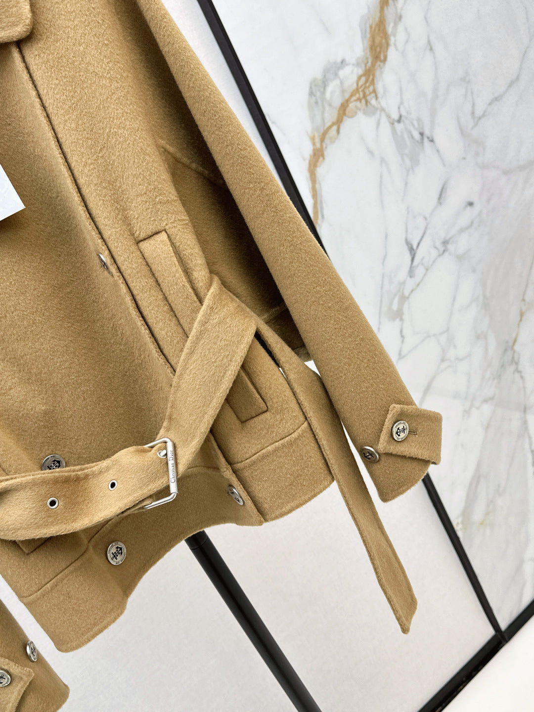 CD 25fw lapel coat