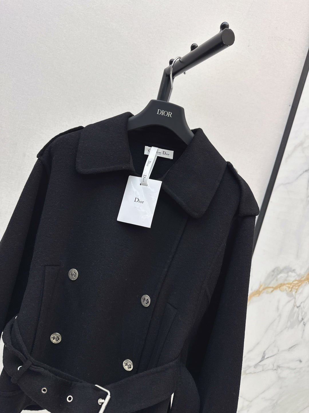 CD 25fw lapel coat
