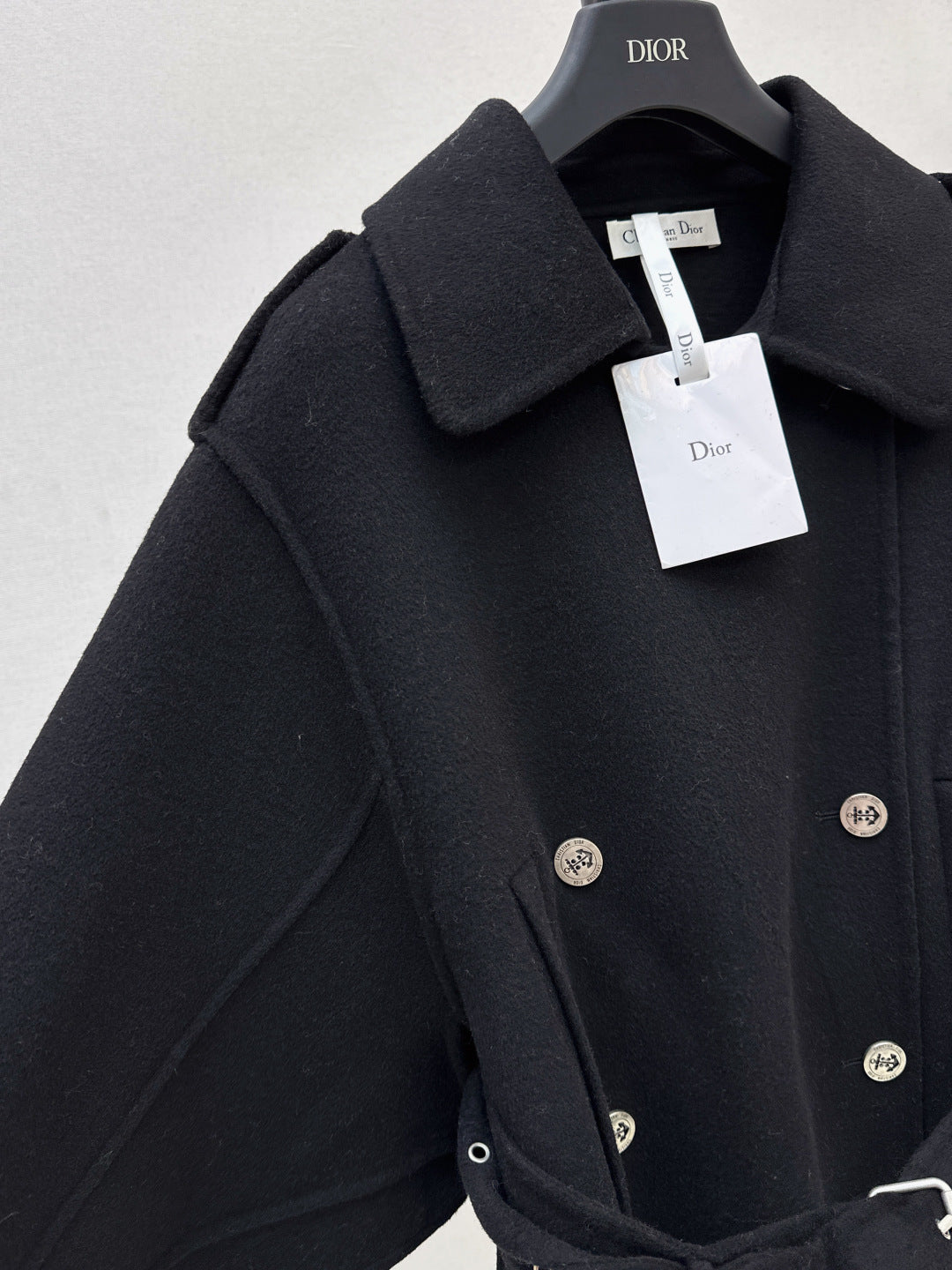 CD 25fw lapel coat