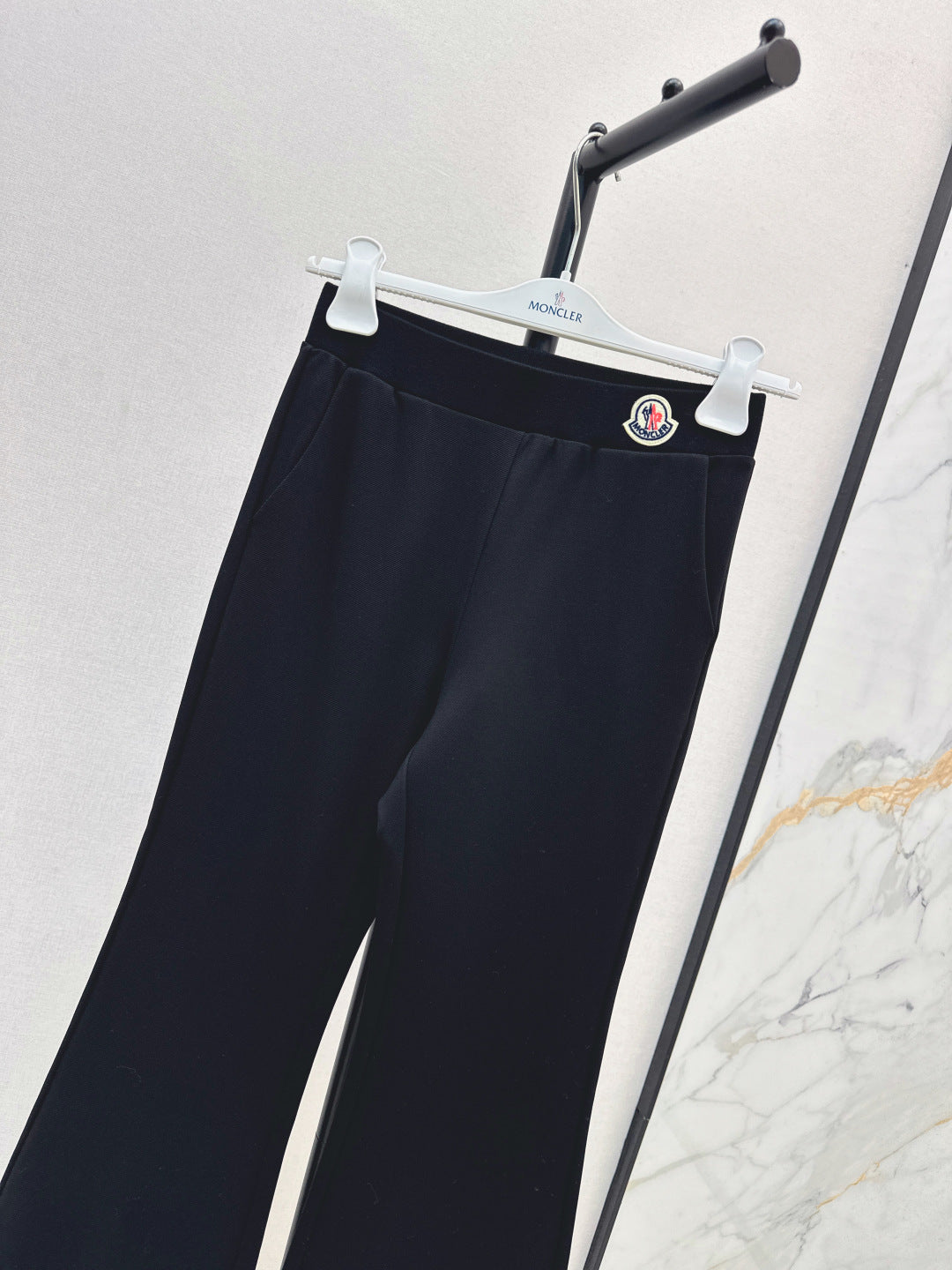 Monc 25fw flared pants