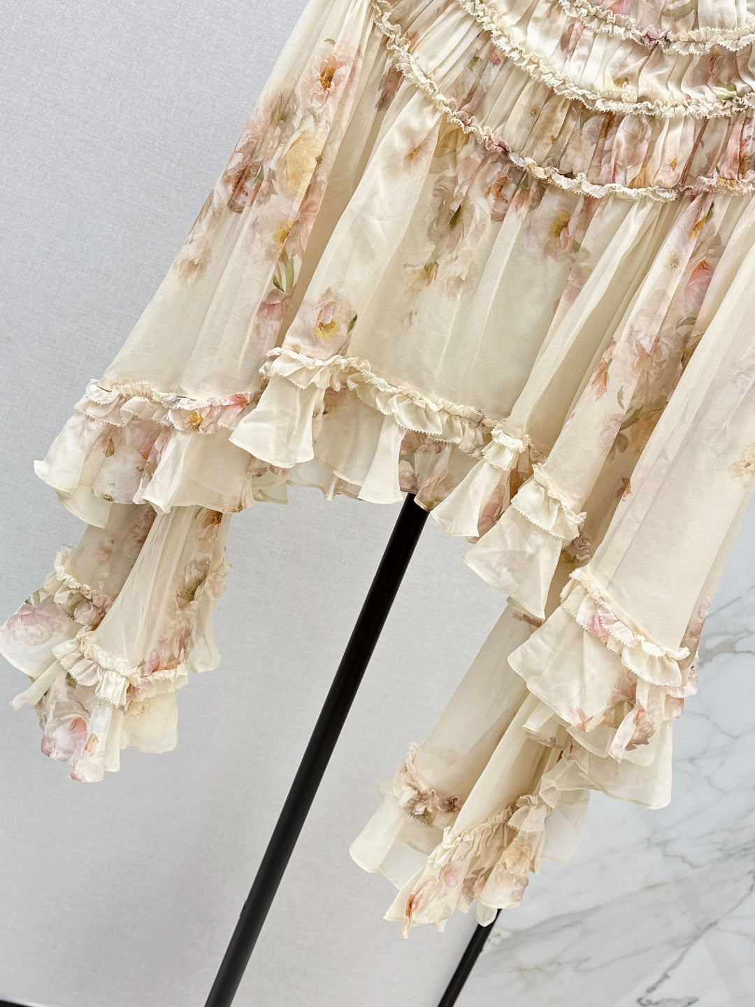Zimm 25fw ruffle shirt