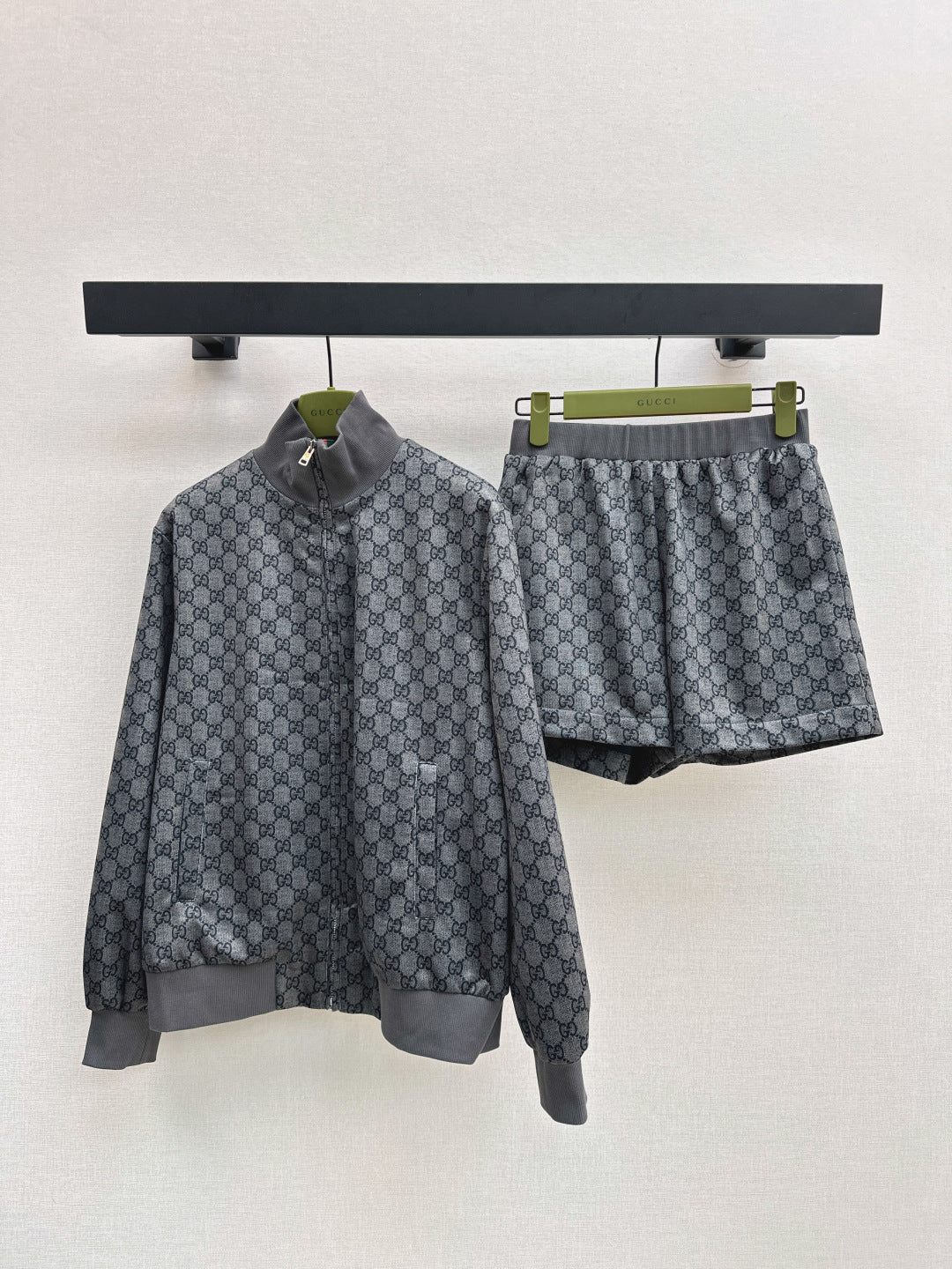 Guc 25fw jacquard tracksuit