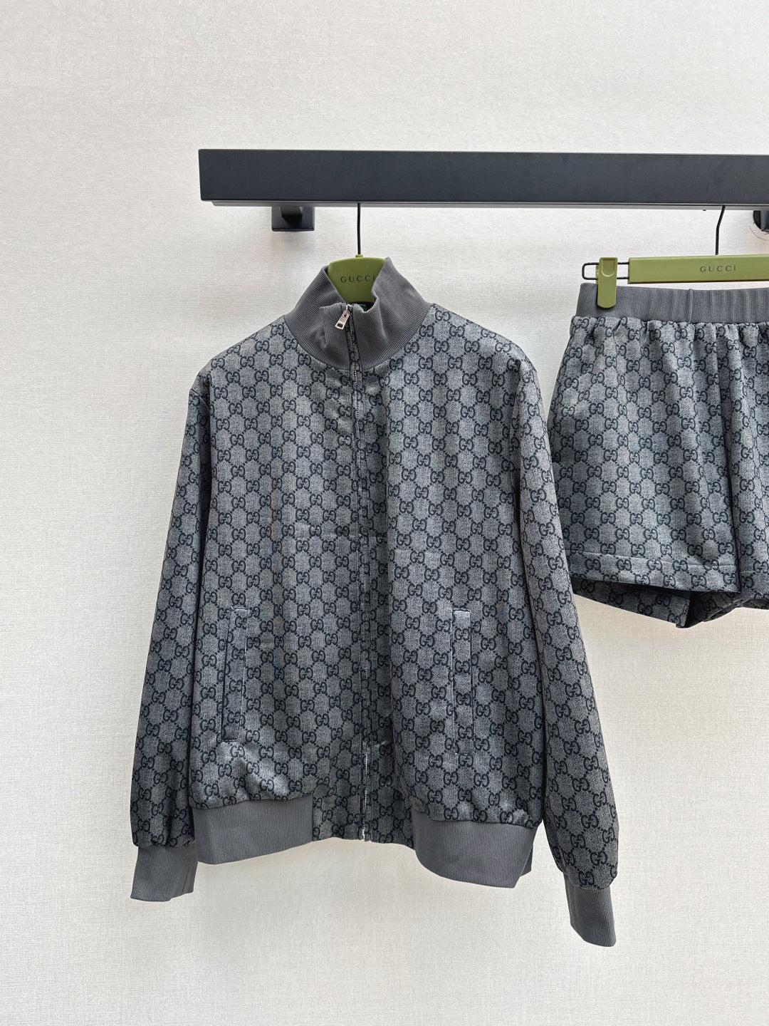 Guc 25fw jacquard tracksuit