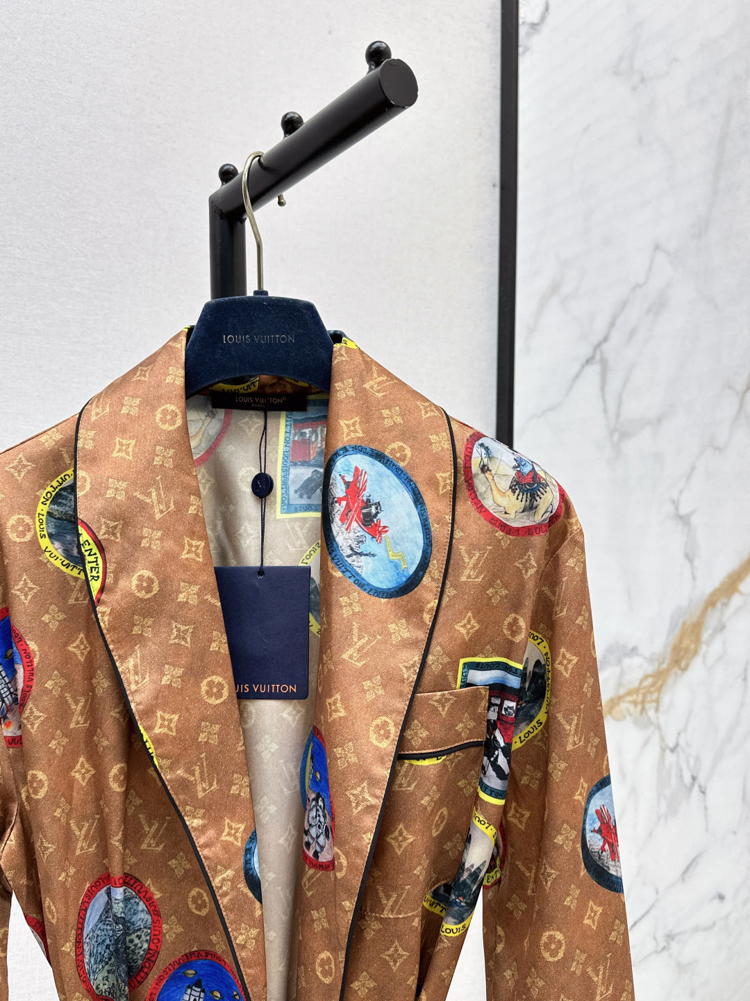 Louis 25fw printed coat