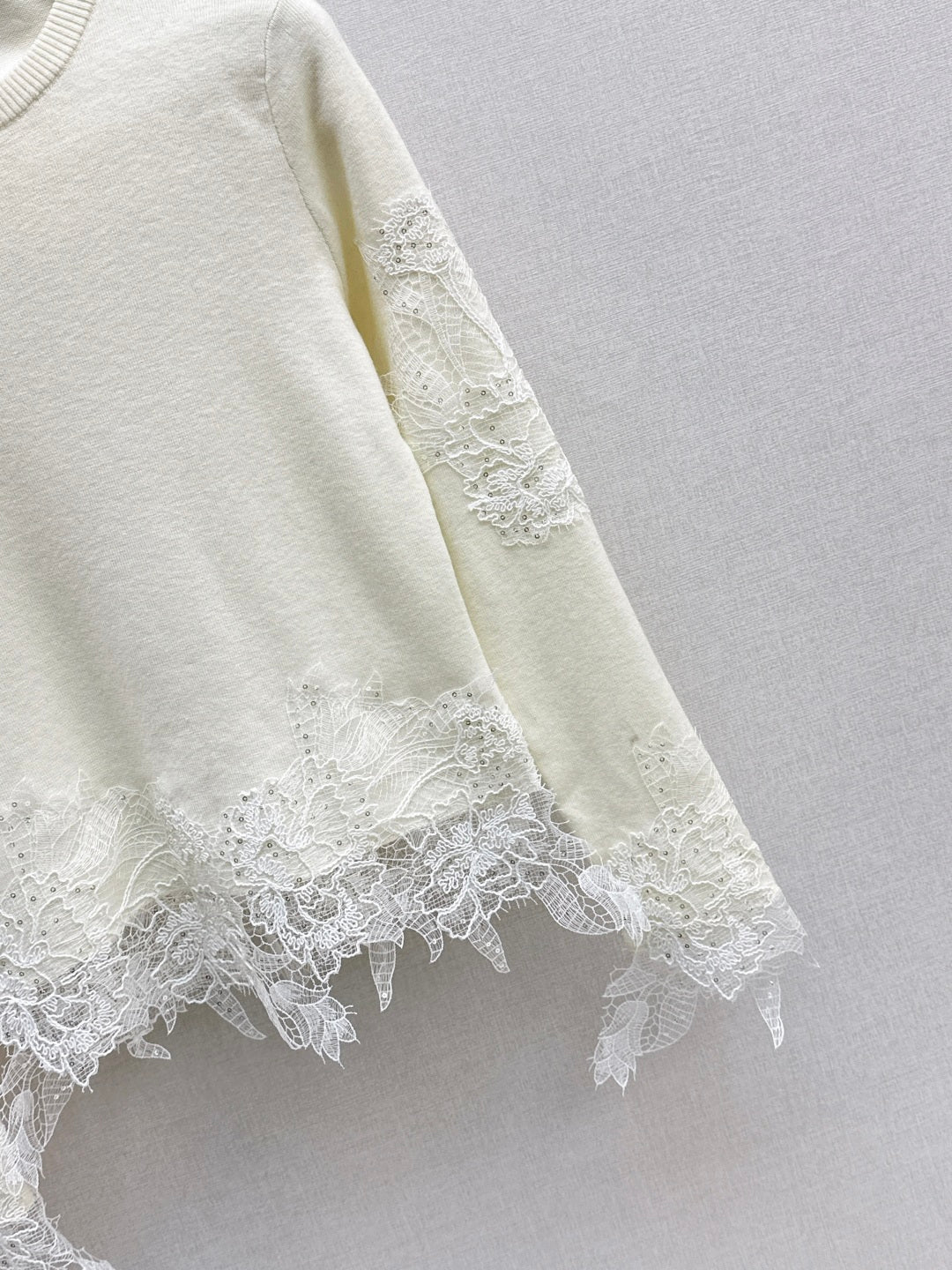 Es 25fw lace sweater