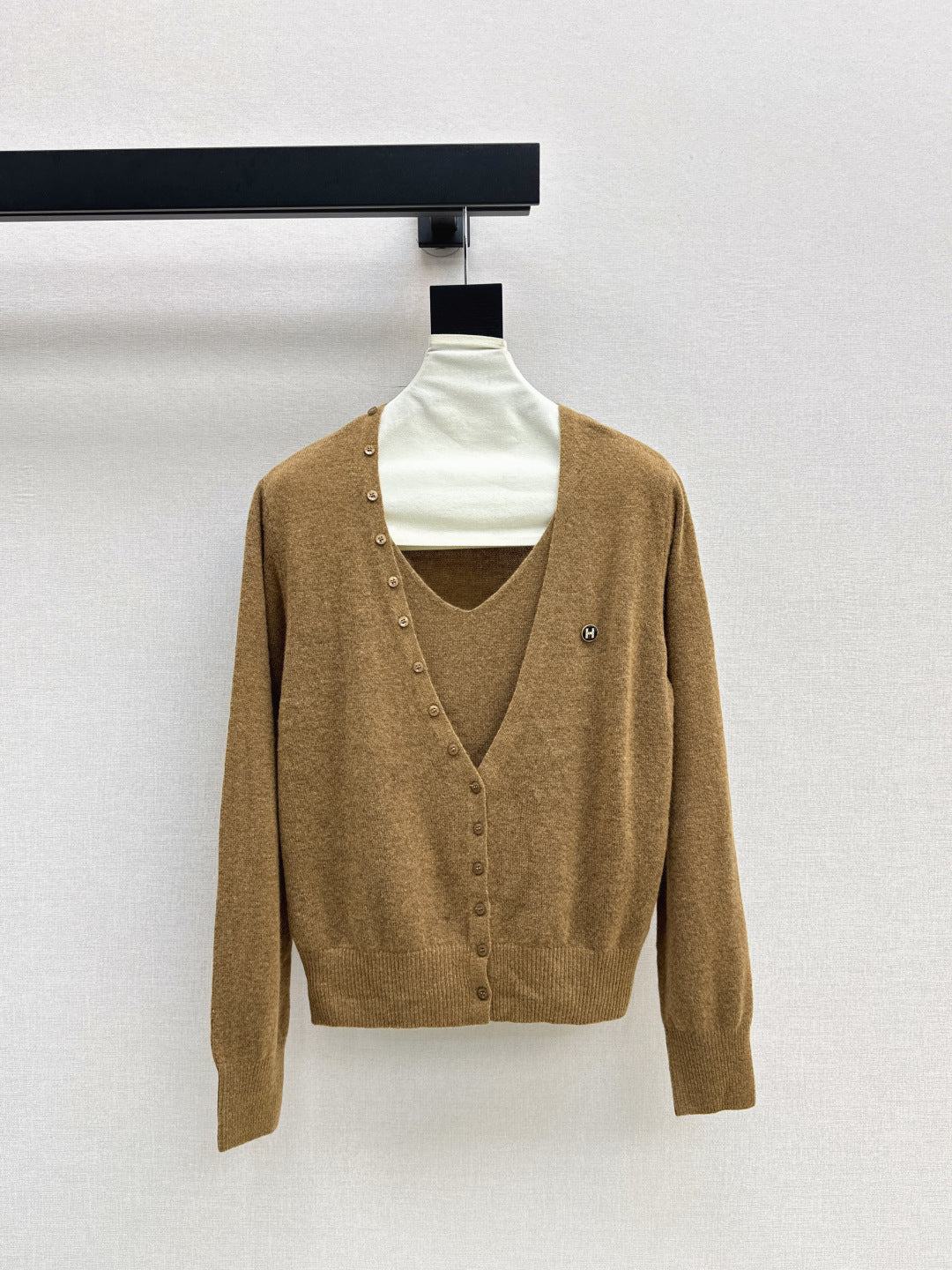Herm 25fw knitted cardigan