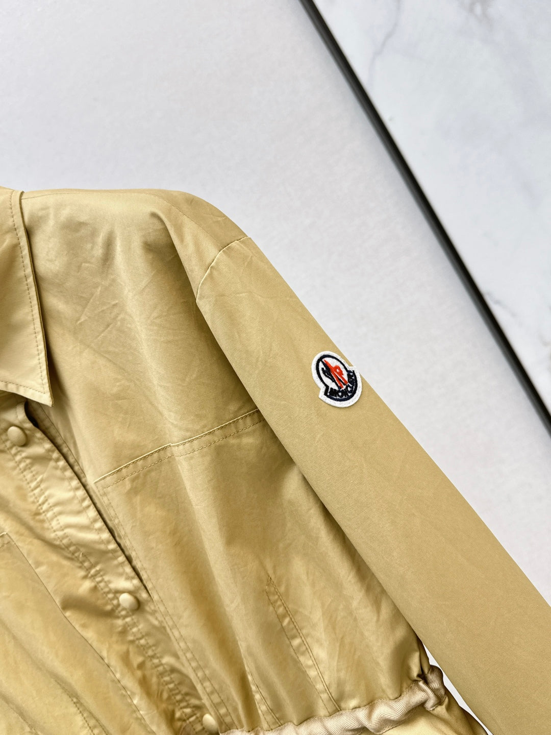 Monc 25fw drawstring jacket