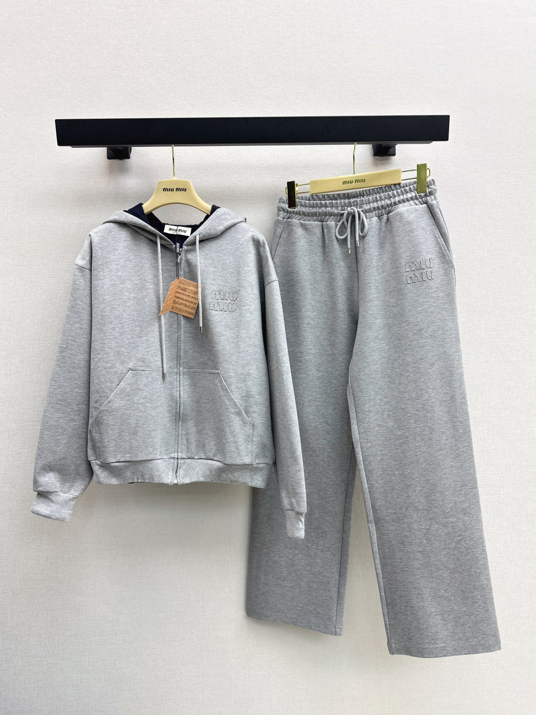 Miu 25fw reversible suit